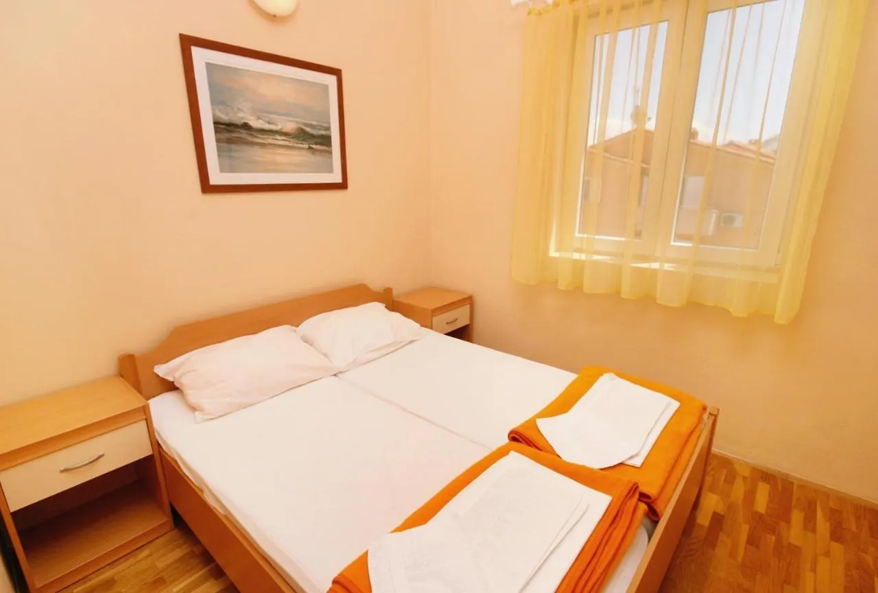 Apartment Baska 5450A